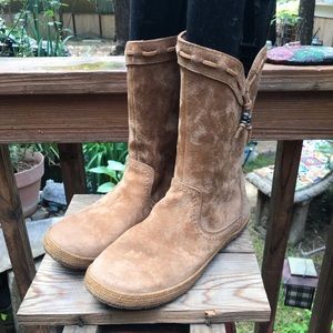 UGG AUSTRALIA Laurin moccasin boots